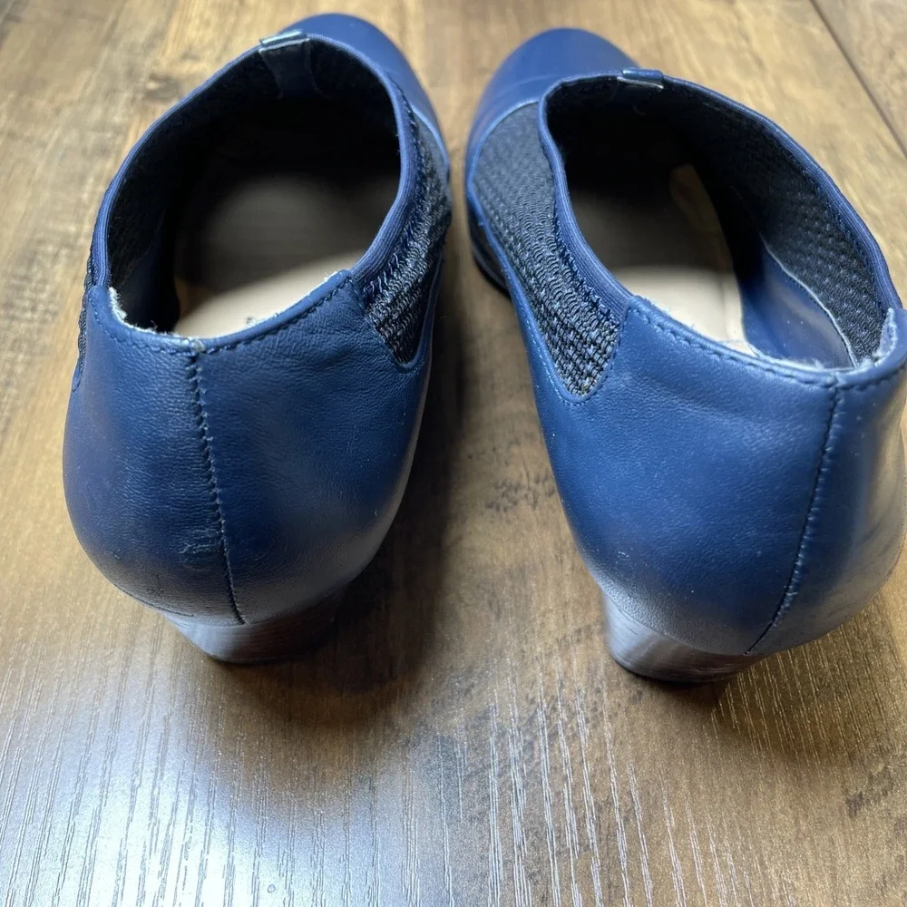 Bella Vita Womens 8M Blue Petra 2